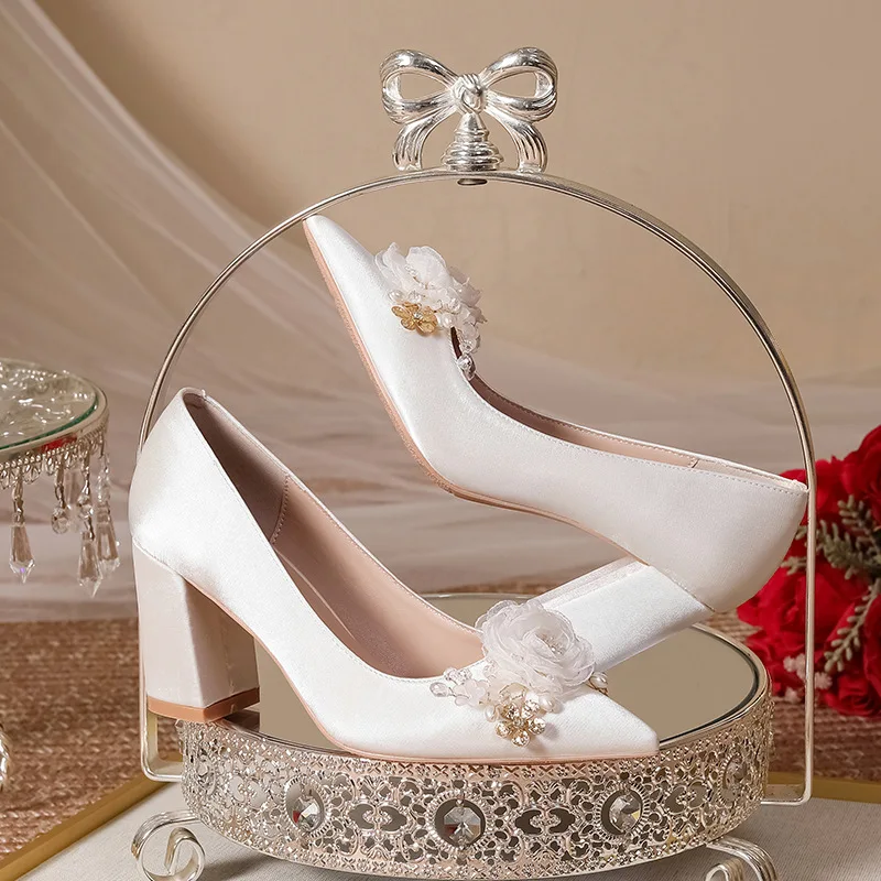 Size 30-44 Chunky Heel Women Shoes Satin Pointed Solid Color Wedding Shoes Bride Bridesmaid 7cm High Heels