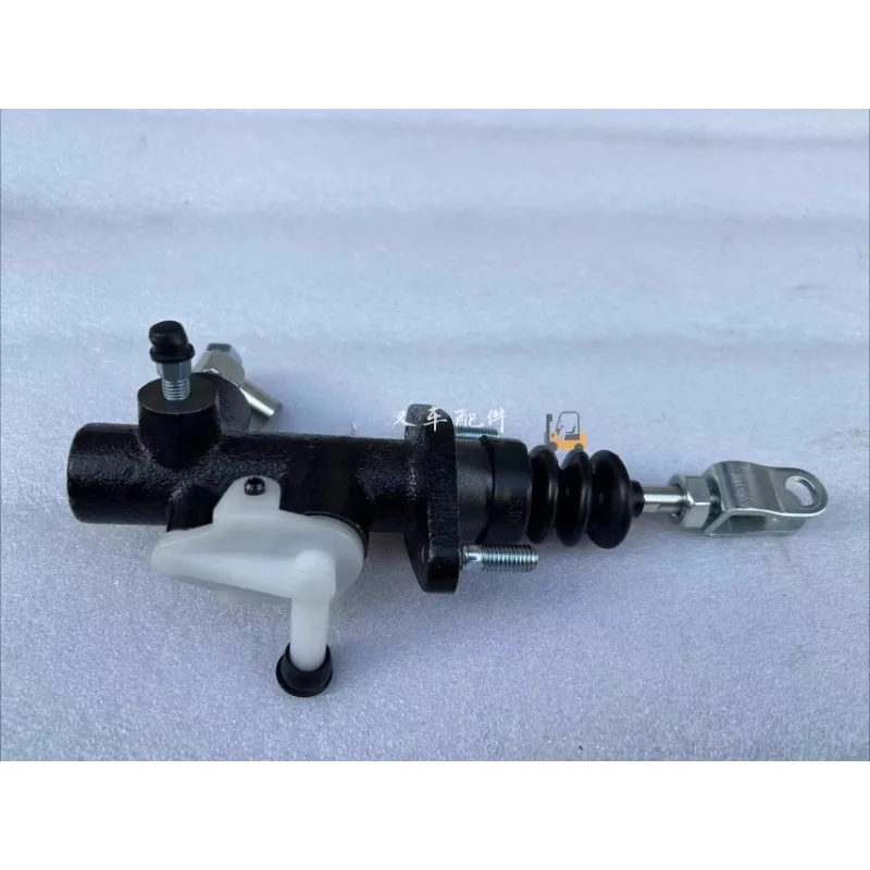 

For Toyota Forklift Parts 7FB10-30/8FB10-30 Brake Master Cylinder 47410-23420-71