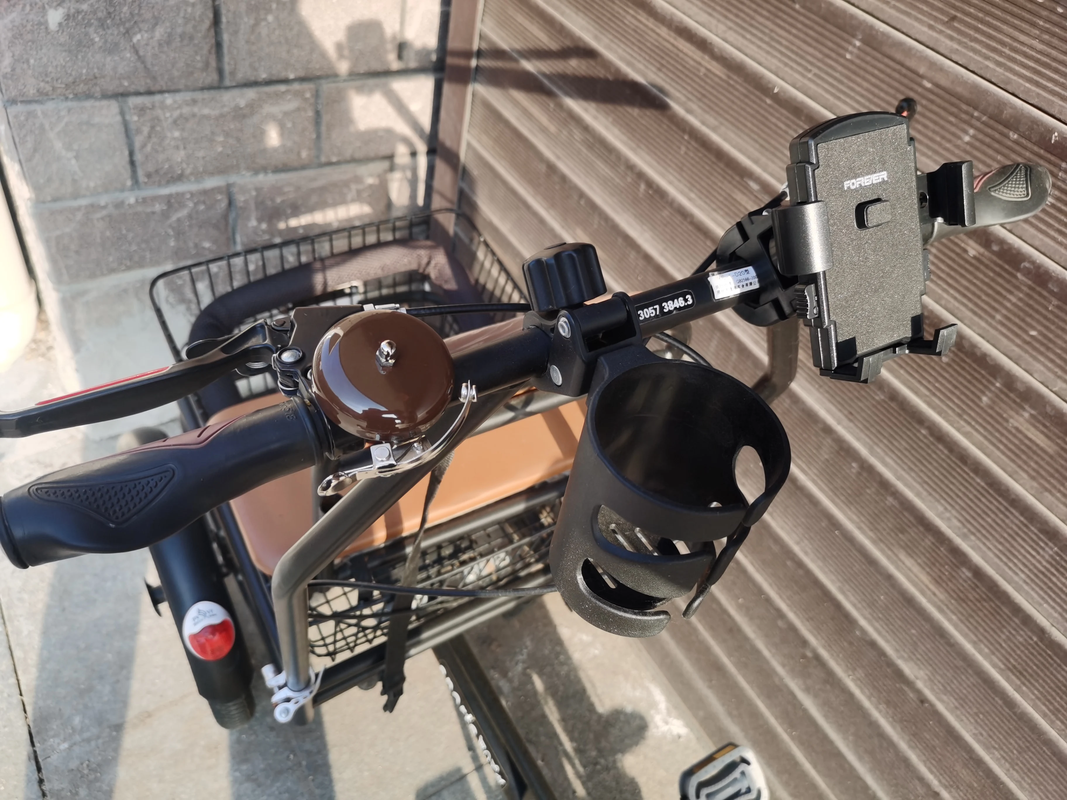 Q1065 Bicycle Retro English Bell Ringing Bell Aluminum Silver Coffee Brown Bike Vintage
