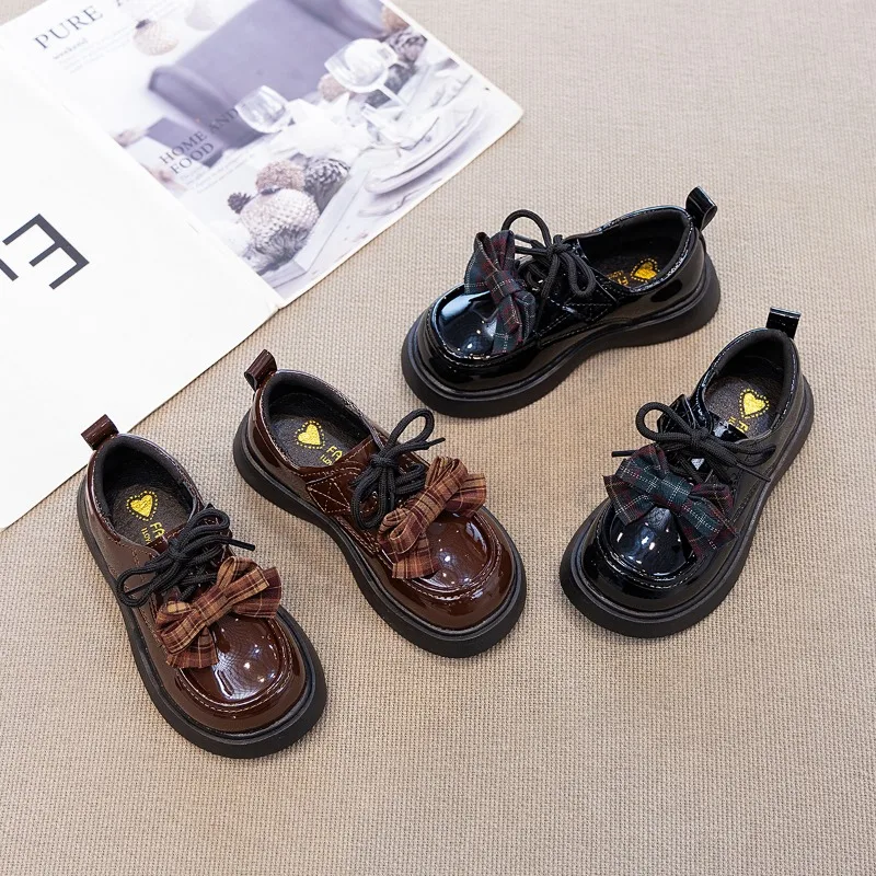 

Новые детские кожаные туфли 2026 года для девочек, школьная форма, туфли Мэри Джейн, на толстой подошве, с клетчатым бантом, детские праздничные туфли для выступлений