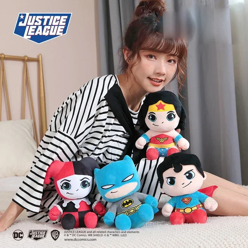 

Genuine Justice League Superman Plush Co-branded Teddy Bear Doll Toy Cute Anime Movie Peluche Doll Birthday Gift