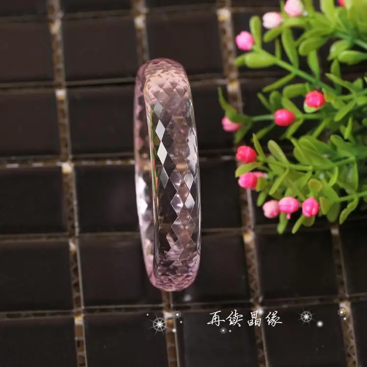 

Genuine crystal cut flour crystal bracelet