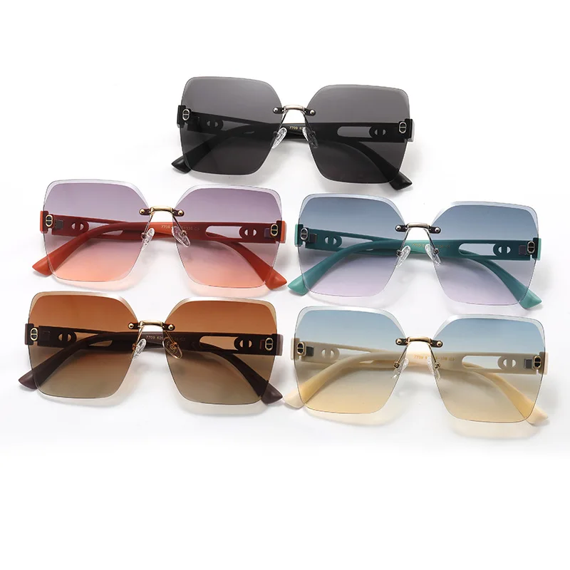 ​​2025 New Geometric Rimless Sunglasses Women, Square Hollow-Out UV400 Polarized for Driving & Street Style​​