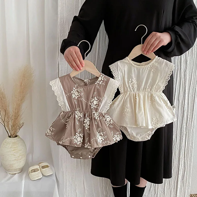 

LILIGIRL 2026 New Spring Girls Bodysuit Baby Cute Embroidery Flower Jumpsuit Toddler Sleeveless Thin Style One Piece
