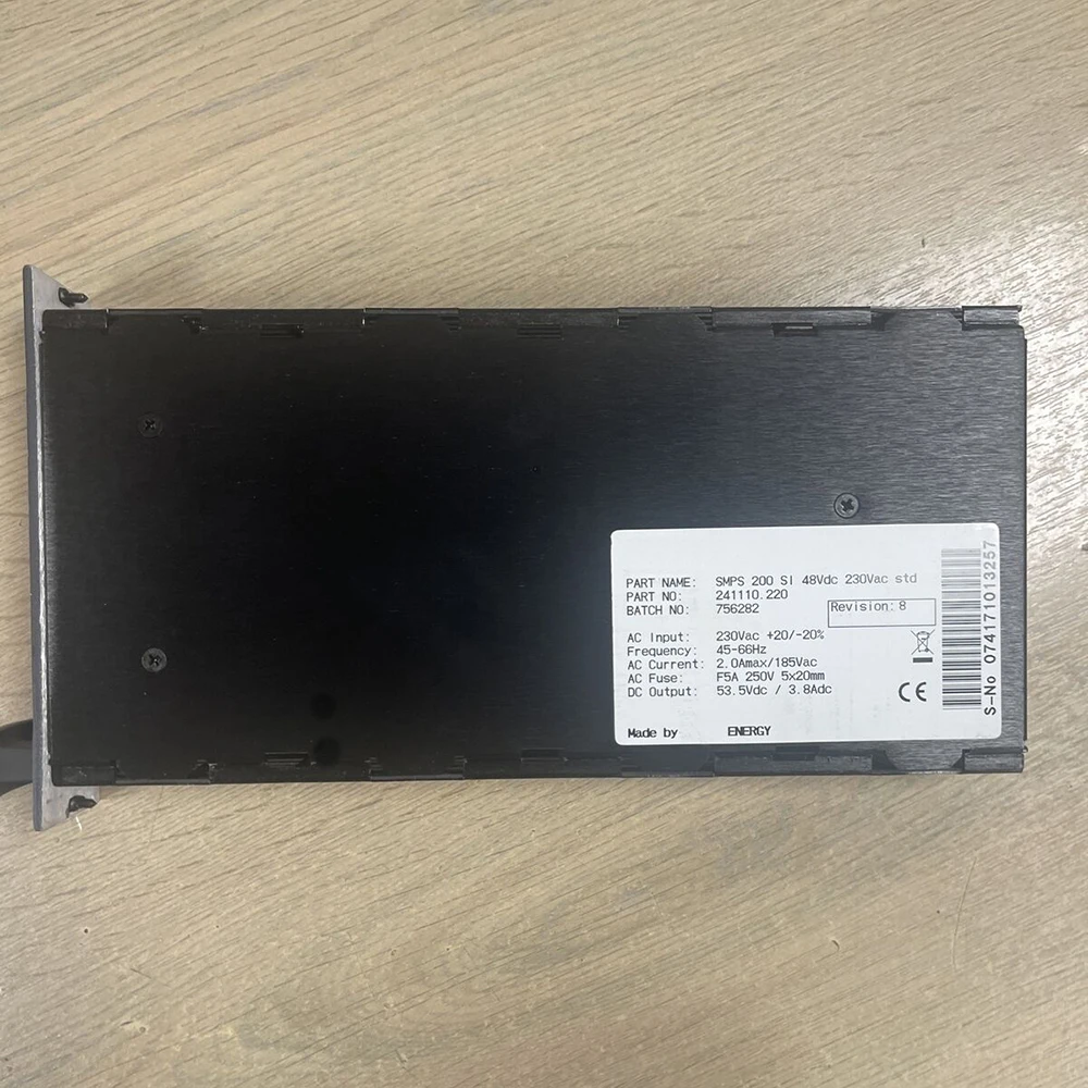 SMPS 200 SI 48Vdc 230Vac Std 241110.220 لوحدة إمداد الطاقة Eltek تعمل بشكل جيد عالي الجودة شحن سريع