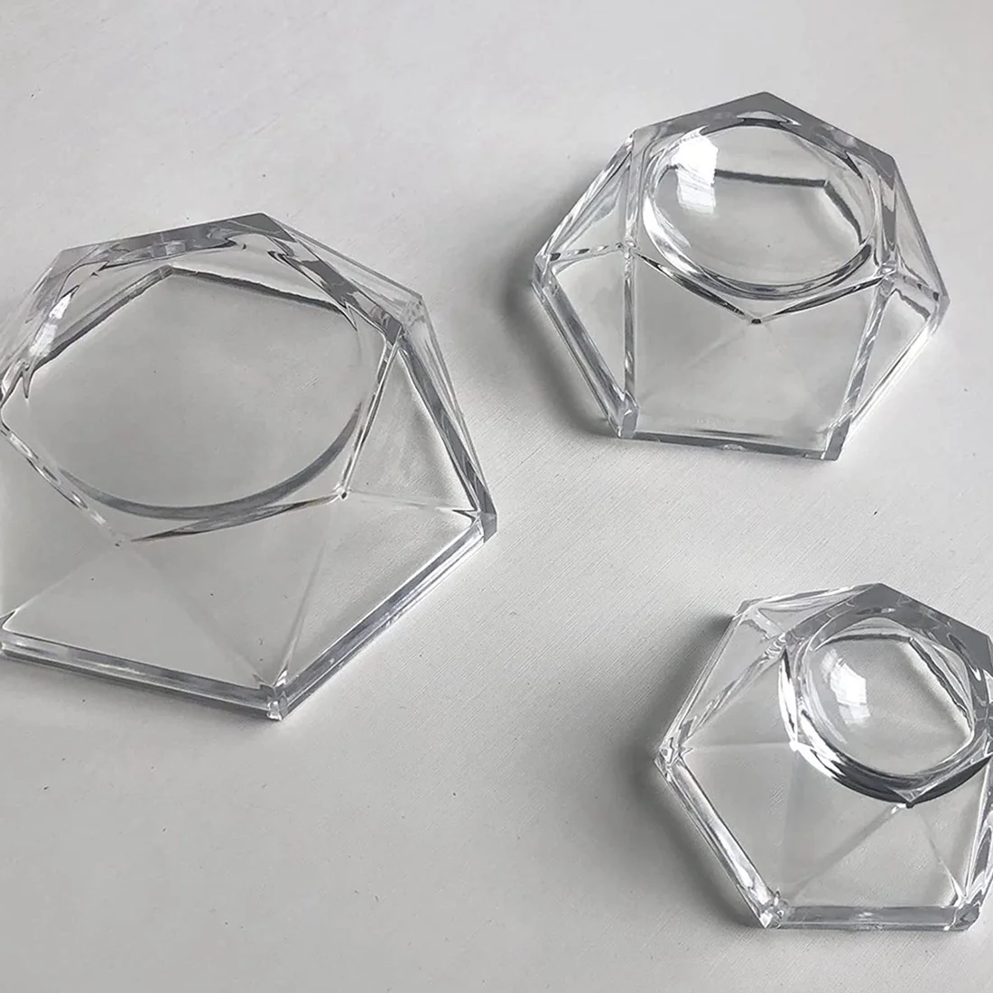 

10Pcs Acrylic Sphere Stand Holder - for Softball Tennis Ball (Small)