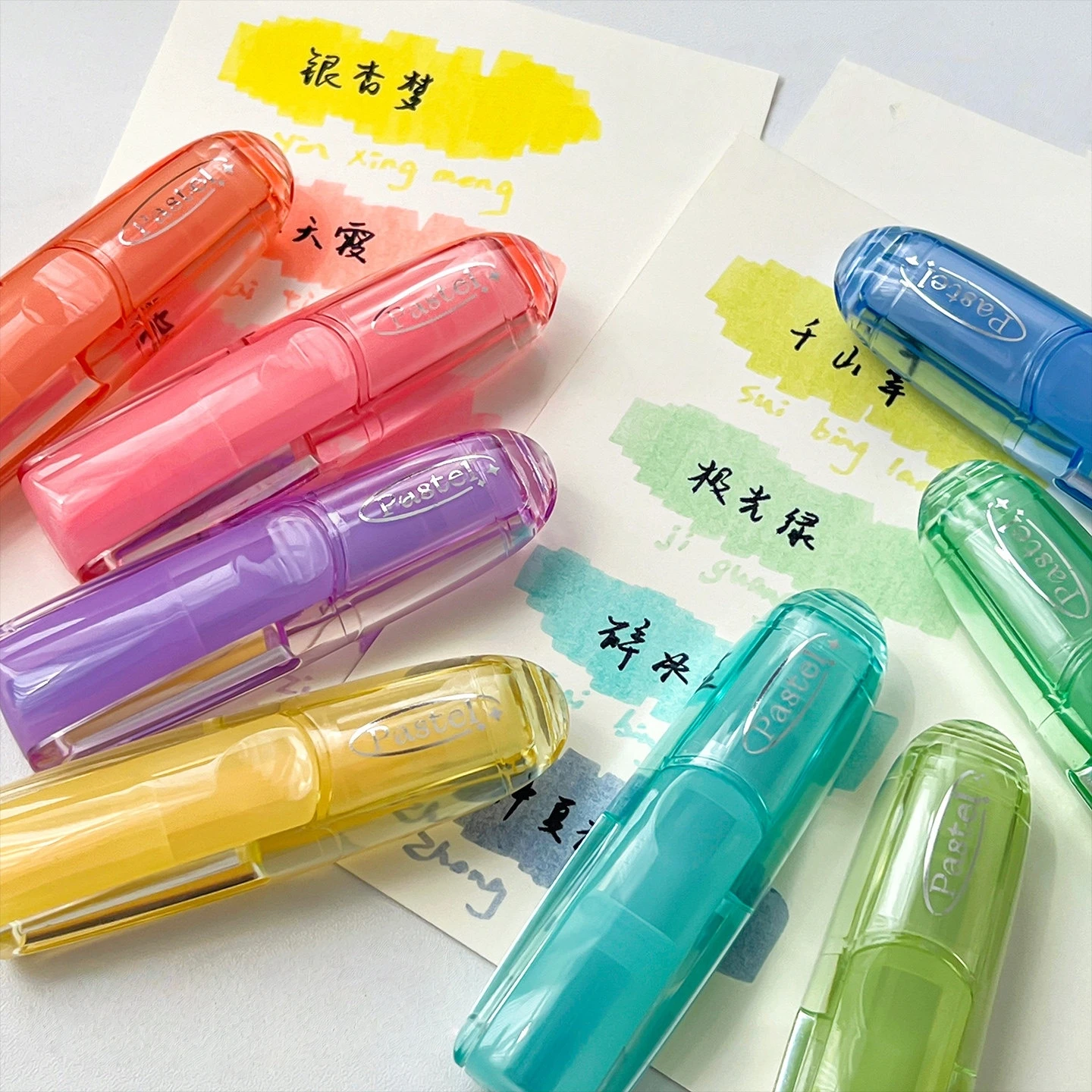 4pcs Pastel Highlighters Star Swirl Rotate Cap Soft Color Eye-Care Quick Dry No Bleed Spot Liner Pens for Journaling A3271