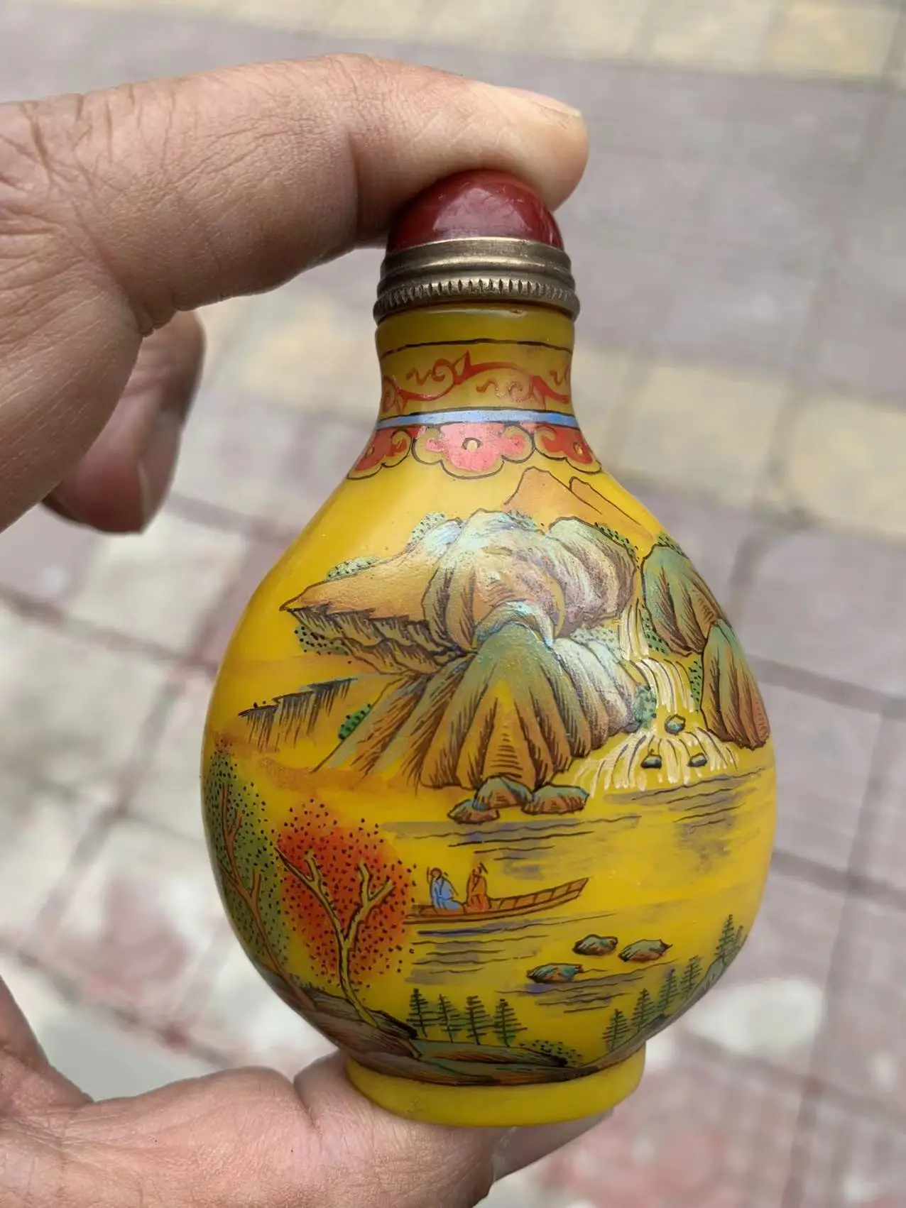 

Rare Qing Dynasty CHINESE Old colour glass PAINTING SNUFF BOTTLE,Boat Trip,Free shipping