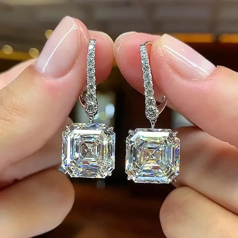 Huitan Newly Designed Luxury Square Drop Earrings for Women Fancy Brilliant Cubic Zirconia Earrings Timeless Styling Jewelry