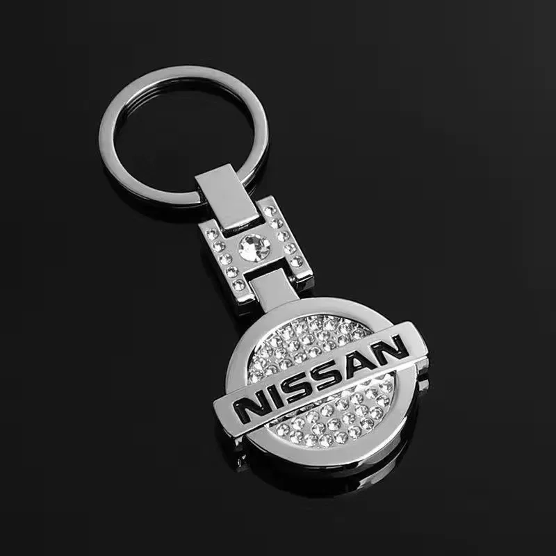 For Nissan 350Z 370Z Micra Sylphy X-Trail Navara Qashqai Rogue Fashion Crystal Diamond Key Chain Pendant Car Keyrings Decoration