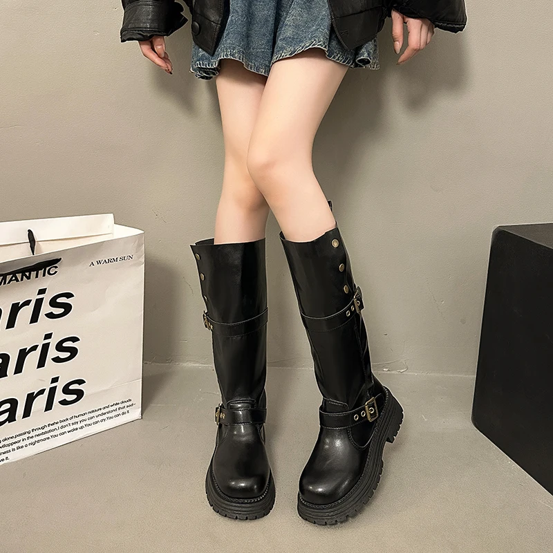 

2025 A/W Women's Belt Buckle Riding Boots – Flared Collar Chunky Sole, Stylish Heel Thin Boots for Dresses, Non-Knee-Length