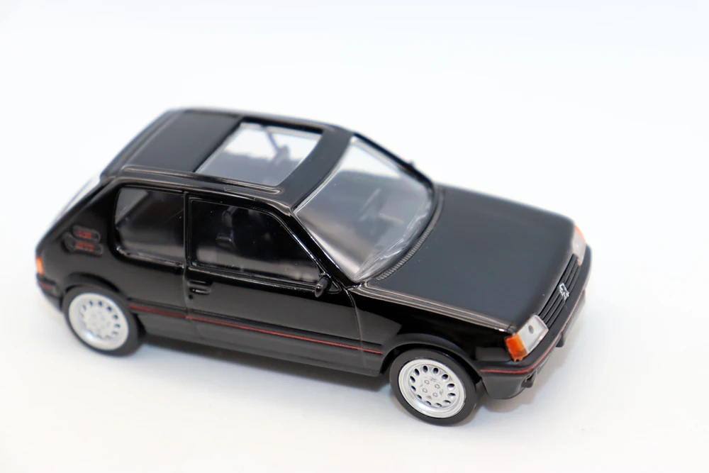 NEW 1/43 Scale  205 GTI Diecast Toy Car Models For Collection Gift