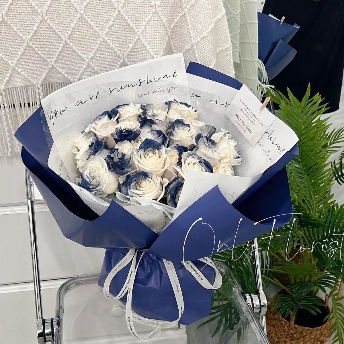 

Qixi Valentine's Day gifts for boys Malta blue finished soap bouquet birthday gift girlfriend classmate