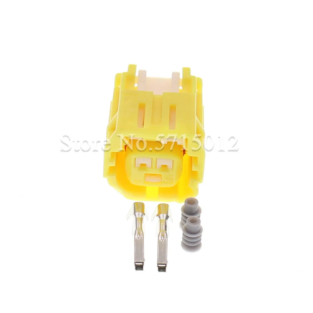 2 Hole Yellow Car Wiring Socket Automotive Wire Connector Auto Adapter 7283-8794-70 90980-12490
