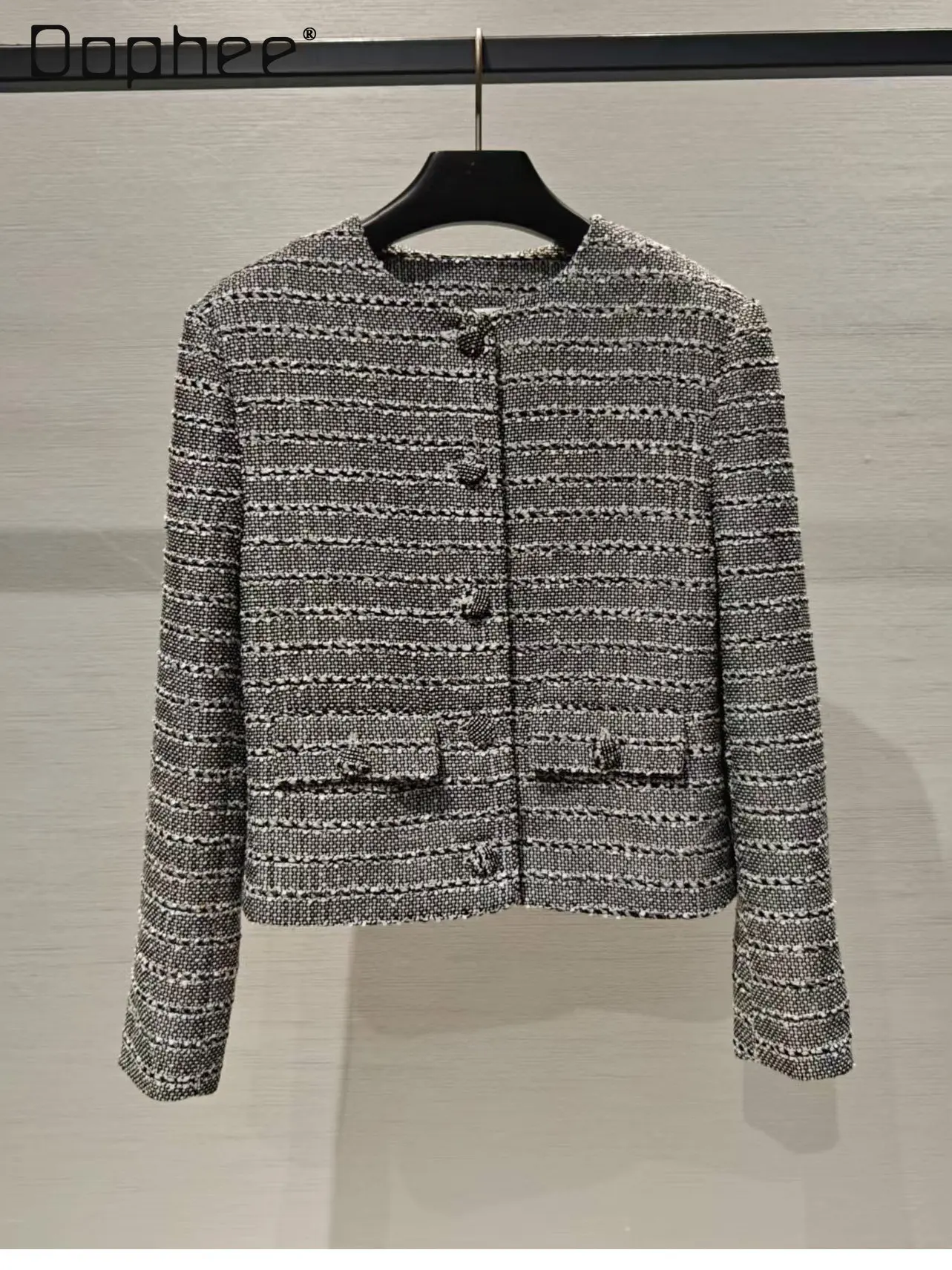 

2025 Spring New Retro Tweed Round Neck Striped Woven Gray Coat Women French Temperament Socialite Classic Style Fashion Jackets