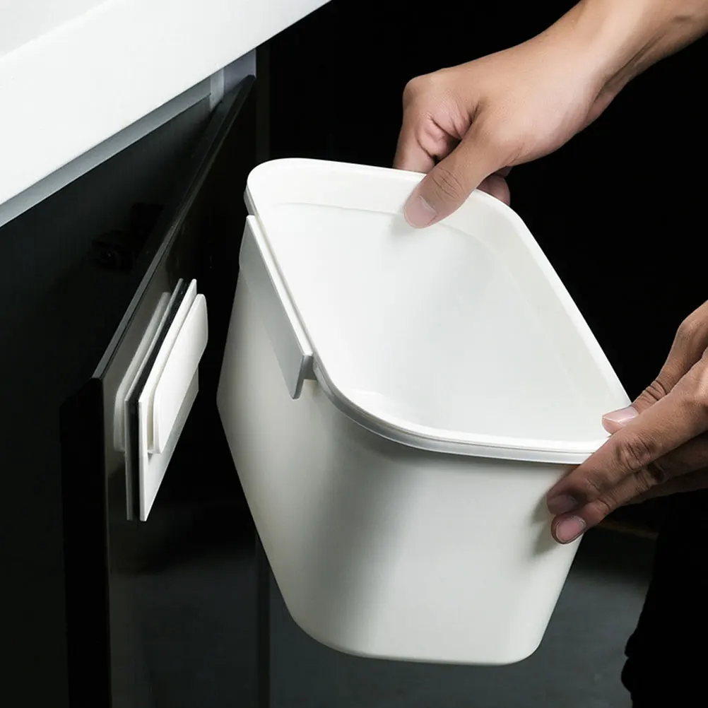 

No Hole-punched Wall Hanging Trash Can Kitchen Trashcan Garbage Cans Rubbish Bin for Room Simple