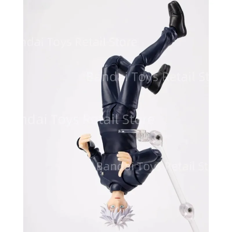متوفر في المخزون بانداي S.H.Figuarts SHF SATORU GOJO طوكيو Jujutsu المدرسة الثانوية أطقم منمذجة أنيمي عمل مقاتلة الانتهاء نموذج هدية
