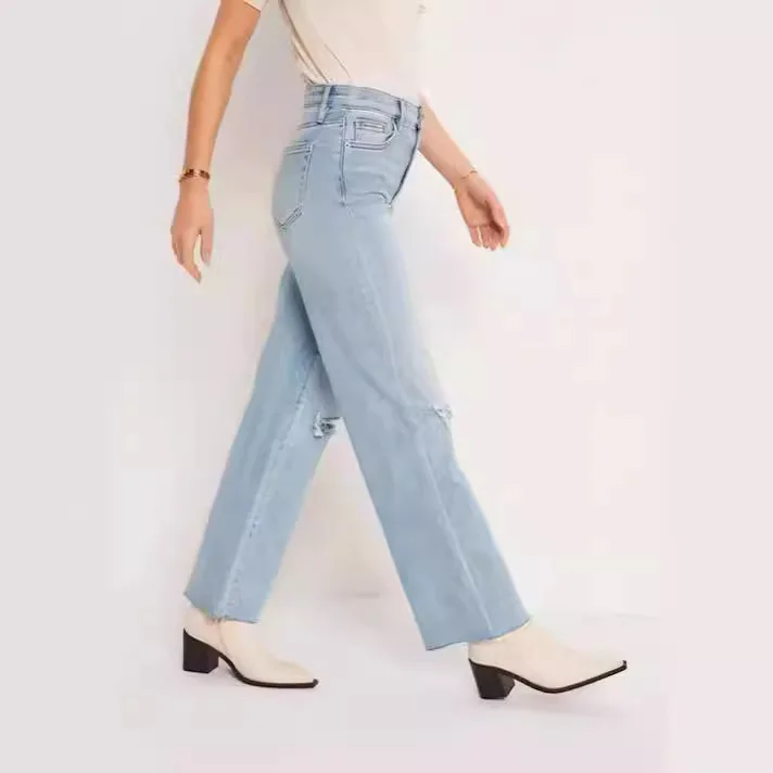 Jean déchiré délavé de neuf pouces, mode européenne et américaine, nouveau jean décontracté ample à jambes droites pour femmes au printemps et en été
