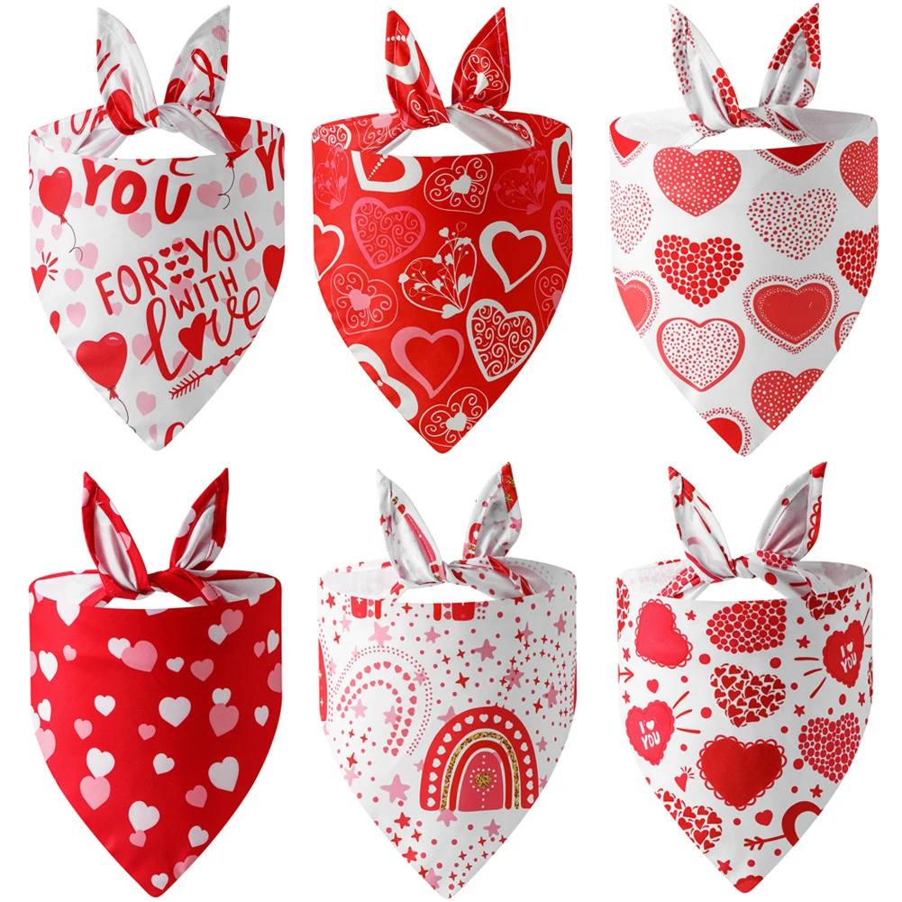 Pet Dog Triangle Scarf Love-heart Pattern Saliva Towels Soft Comfortable Pet Bandana Bib For Valentine Day Decoration