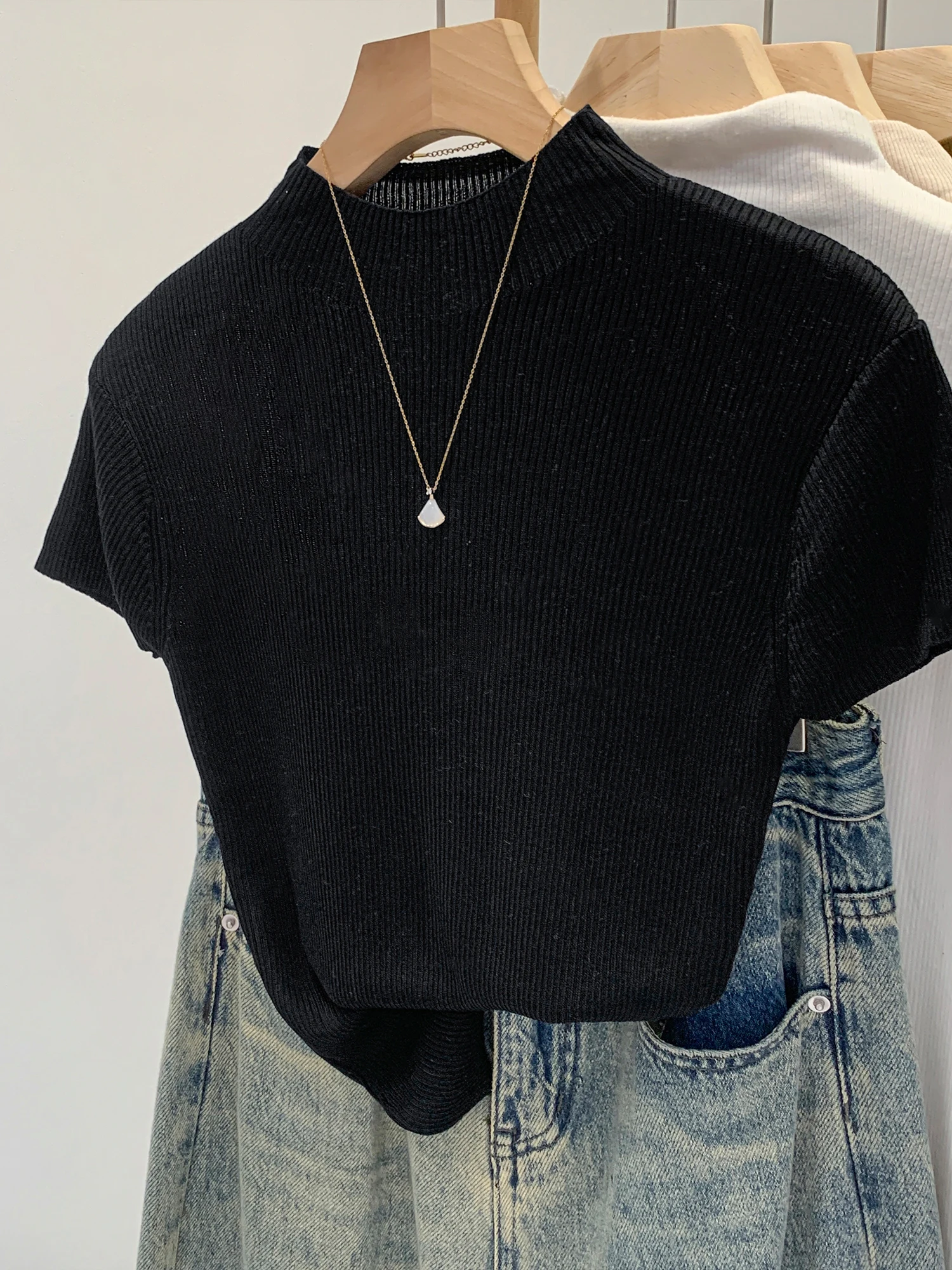 

Lacele Semi-High Collar Short Sleeve Women's Knitted Top Thin Black T-Shirt Korean Style Commute Fashion Slim Fit round Neck