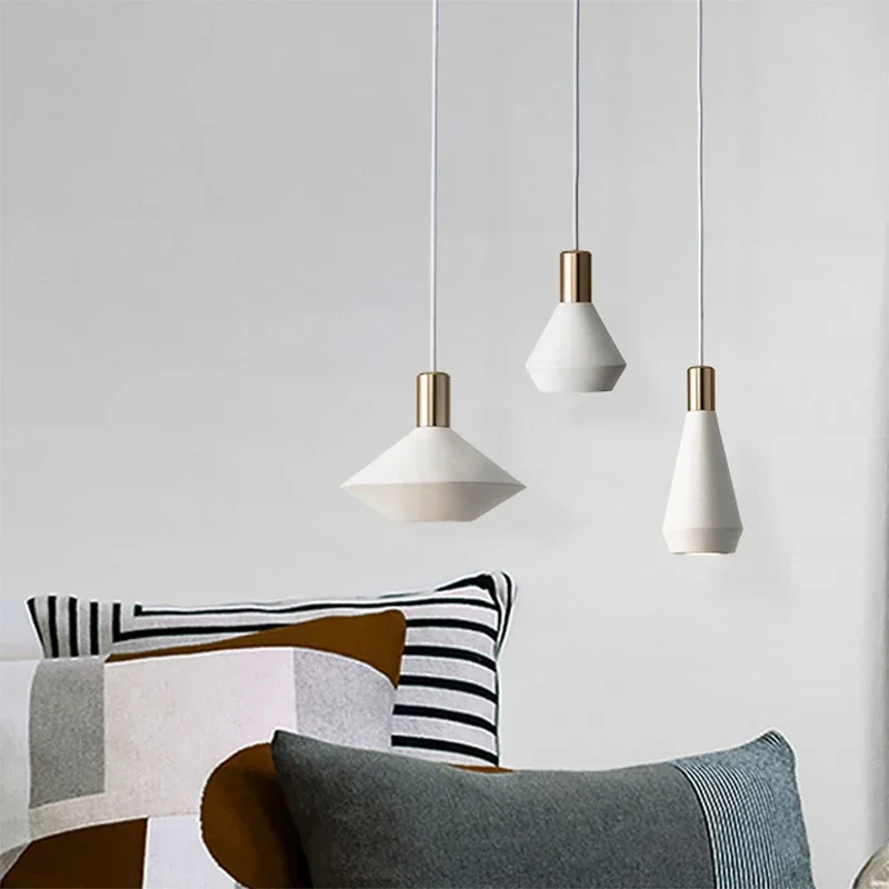 

Black White Pendant Lights Lustres Para Sala De Jantar Lamp for Bedroom Lampe Chevet Hanglamp Salon Plafond Chandeliers