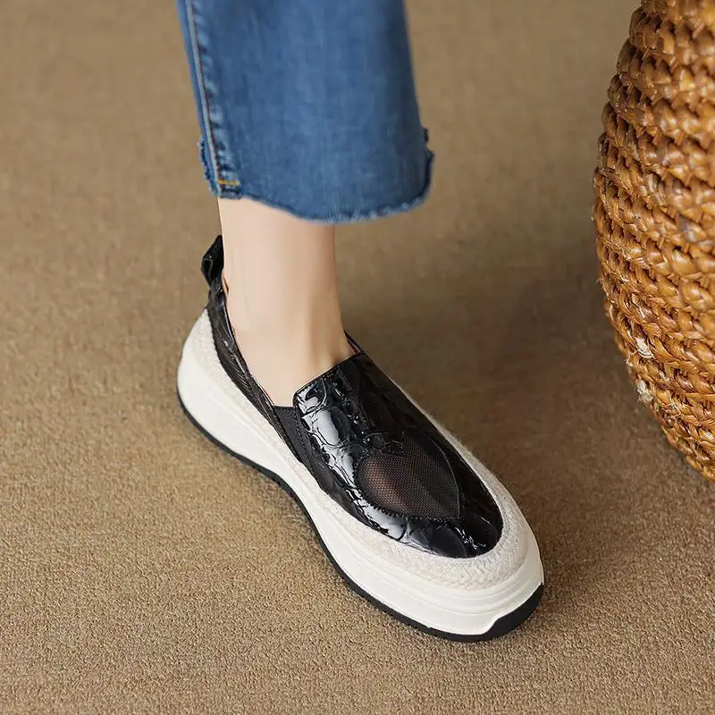 Krazing Pot Cow Leather Brand Mesh Ventilate Leisure Round Toe Thick Bottom Sneakers Love Pattern Slip On Women Vulcanized Shoes