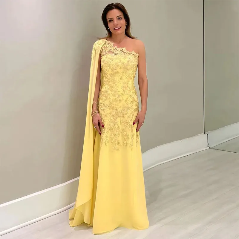 

Classy Yellow Mermaid Mother Of The Bride Dresses Lace Appliqued Wedding Guest Dress One Shoulder Floor Length Evening Gowns