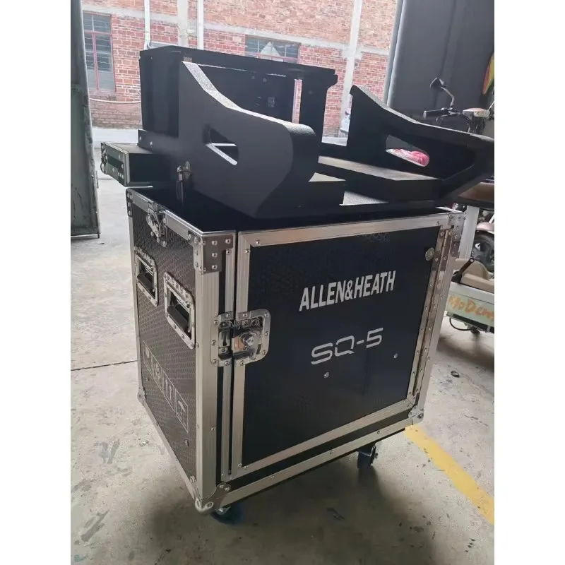Hydraulic Flight Road Flip Case With Computer Rack For SQ5 Digital Mixer