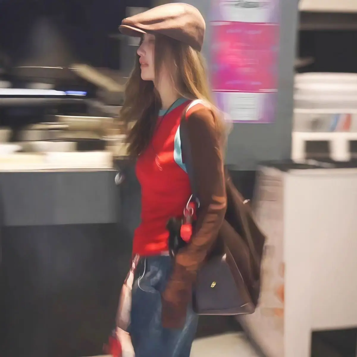 

2025 Women's Vintage Color Block Long Sleeve T-Shirt - Slim Fit Contrast Trim Top, Y2K Edgy Streetwear for Spring Autumn