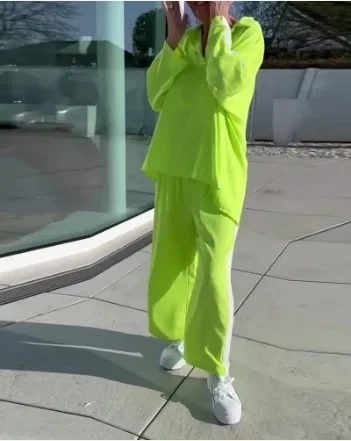 Autumn New Sports Suit For Women Striped Lapel Long Sleeves Fashionable Casual Loose Wide-leg Pants Two-piece Set