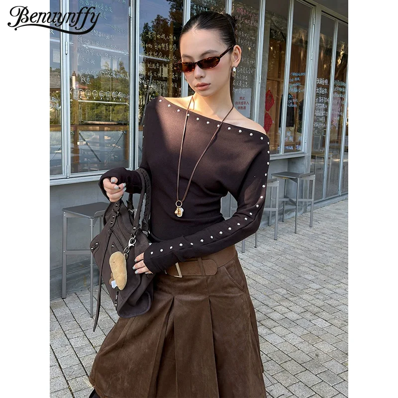 

Benuynffy 2025 Autumn Winter Slash Neck Rivet Crop Top Women Streetwear Fashion Solid Color Long Sleeved Slim Fit Y2K Tees