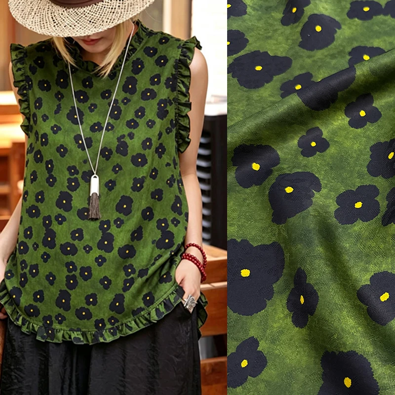 114cm-wide-26mm-hole-through-black-floral-printed-hualuo-silk-fabric-for-diy-sewing-soft-grass-green-dress-pants-pajamas-r6793