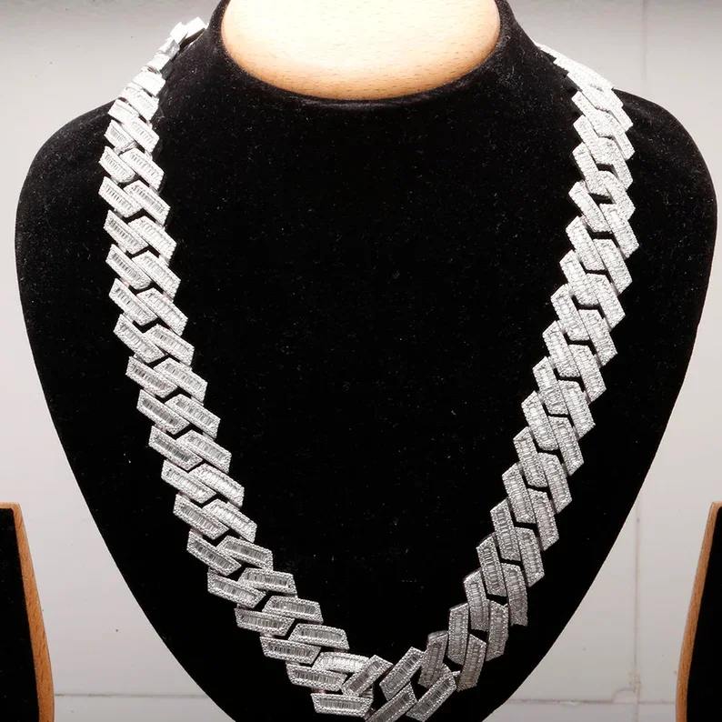 Master Rocks Cuban Link Chain 925 Sterling Silver Iced Out 18mm Baguette Moissanite Cuban Chain