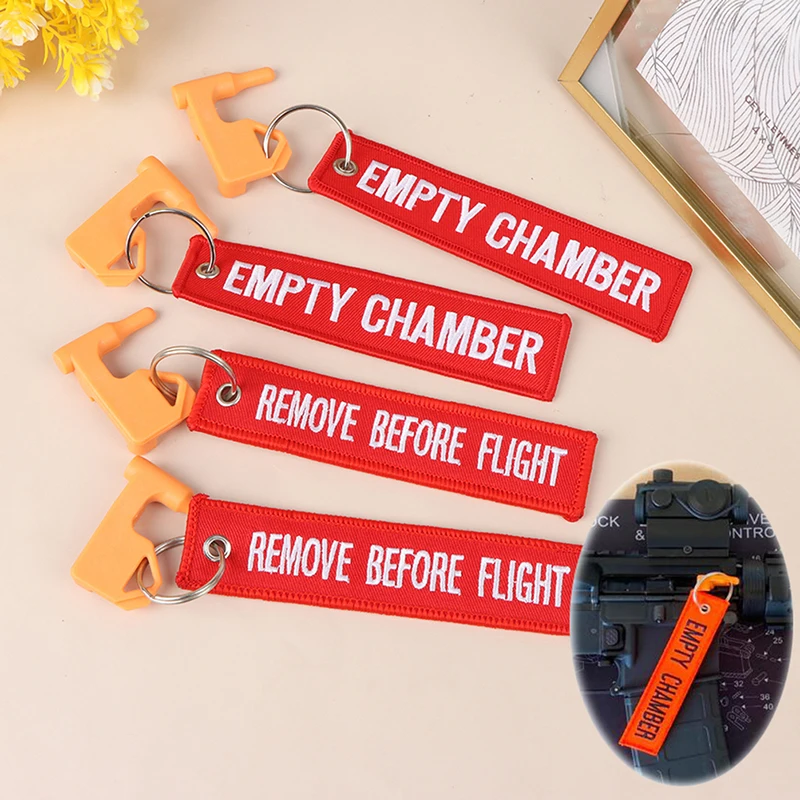 2pcs Tactical Safety Flag Signage EMPTY CHAMBER/ REMOVE BEFORE FIGHT Plastic Ensign Hunting Accessories Pennon Banner 13*3cm