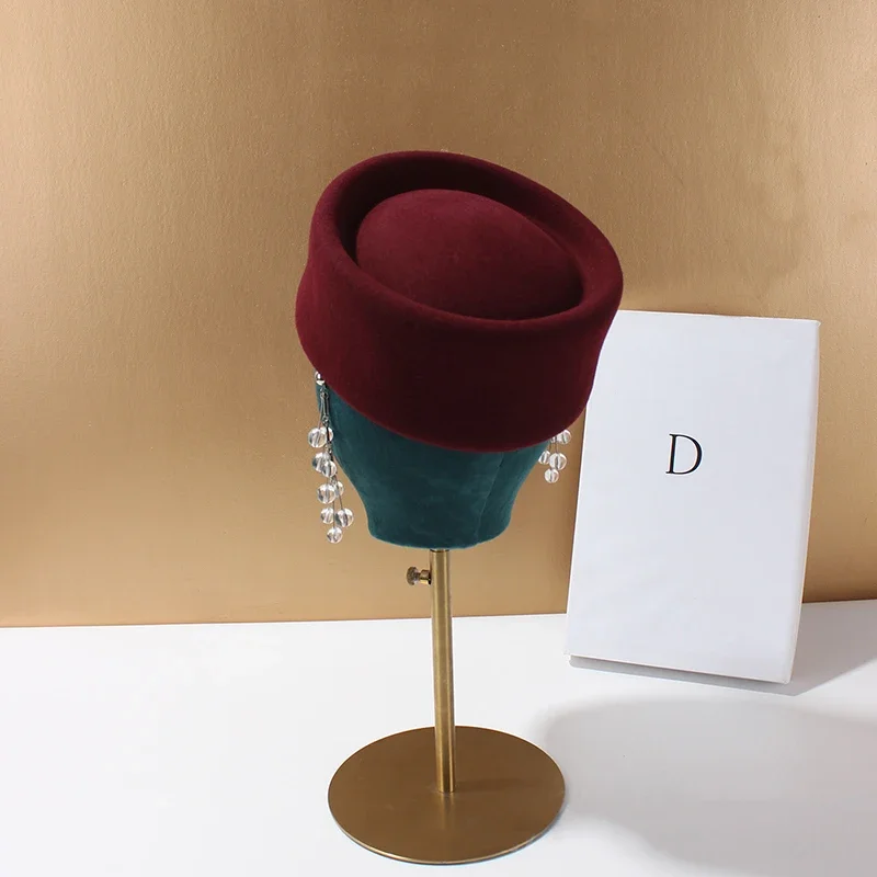 

New Hard Top Wool Felt Berets Concave Top British Retro Vintage Fedoras Hats Wedding Fascinator Hats Formal Events Ladies' Hat