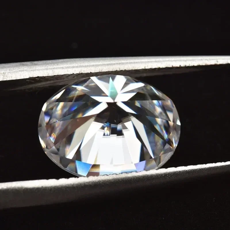 Moissanit-Stein, oval geschliffen, Farbe D, Reinheit VVS1, synthetische Edelsteine für die Herstellung von Schmuck im DIY-Stil, mit Zertifikat. – Detail 5