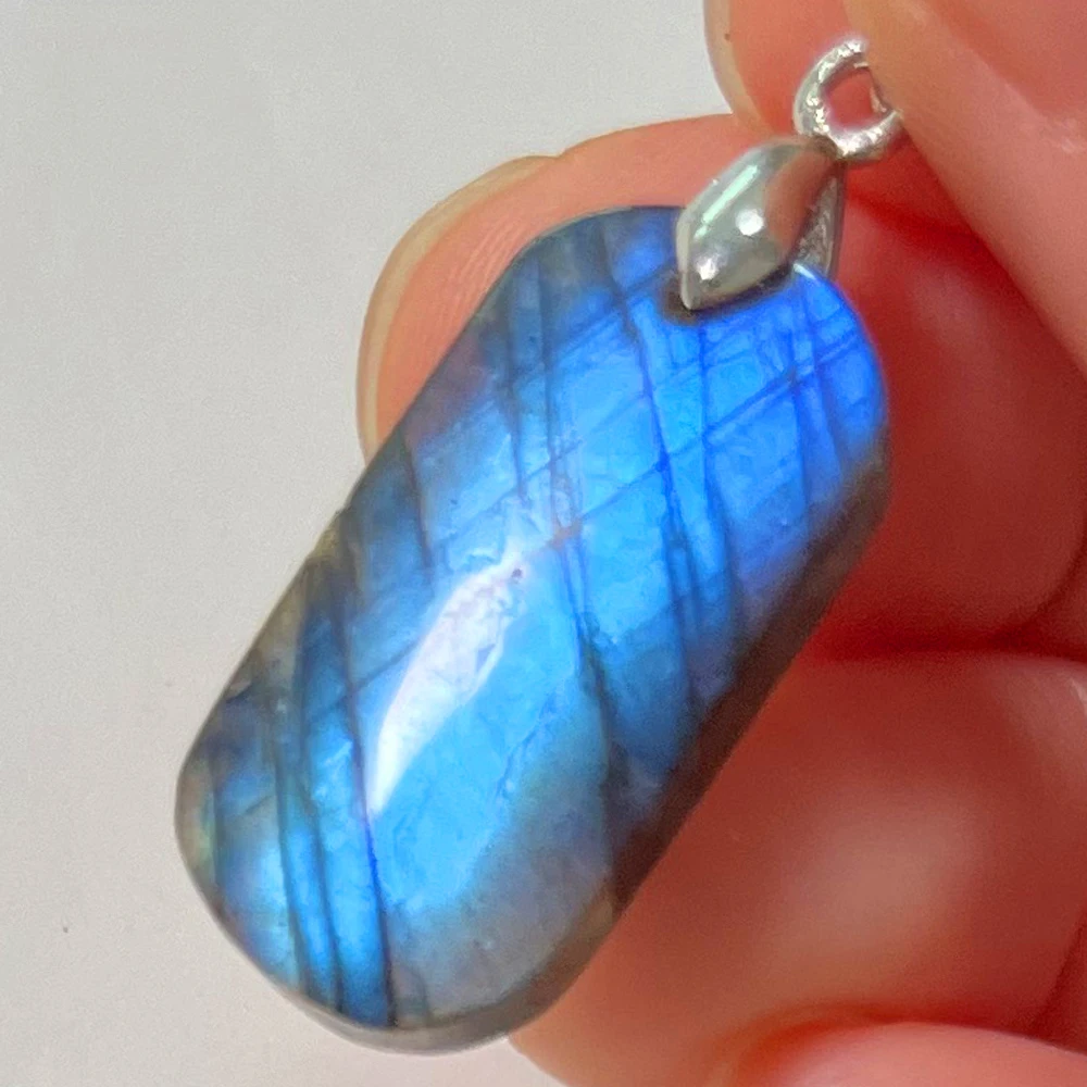 Necklace Pendant Natural Stone Irregular Shape Bead Green Purple Red Orange Labradorite  Pendant for Women Men Jewelry 1Pcs