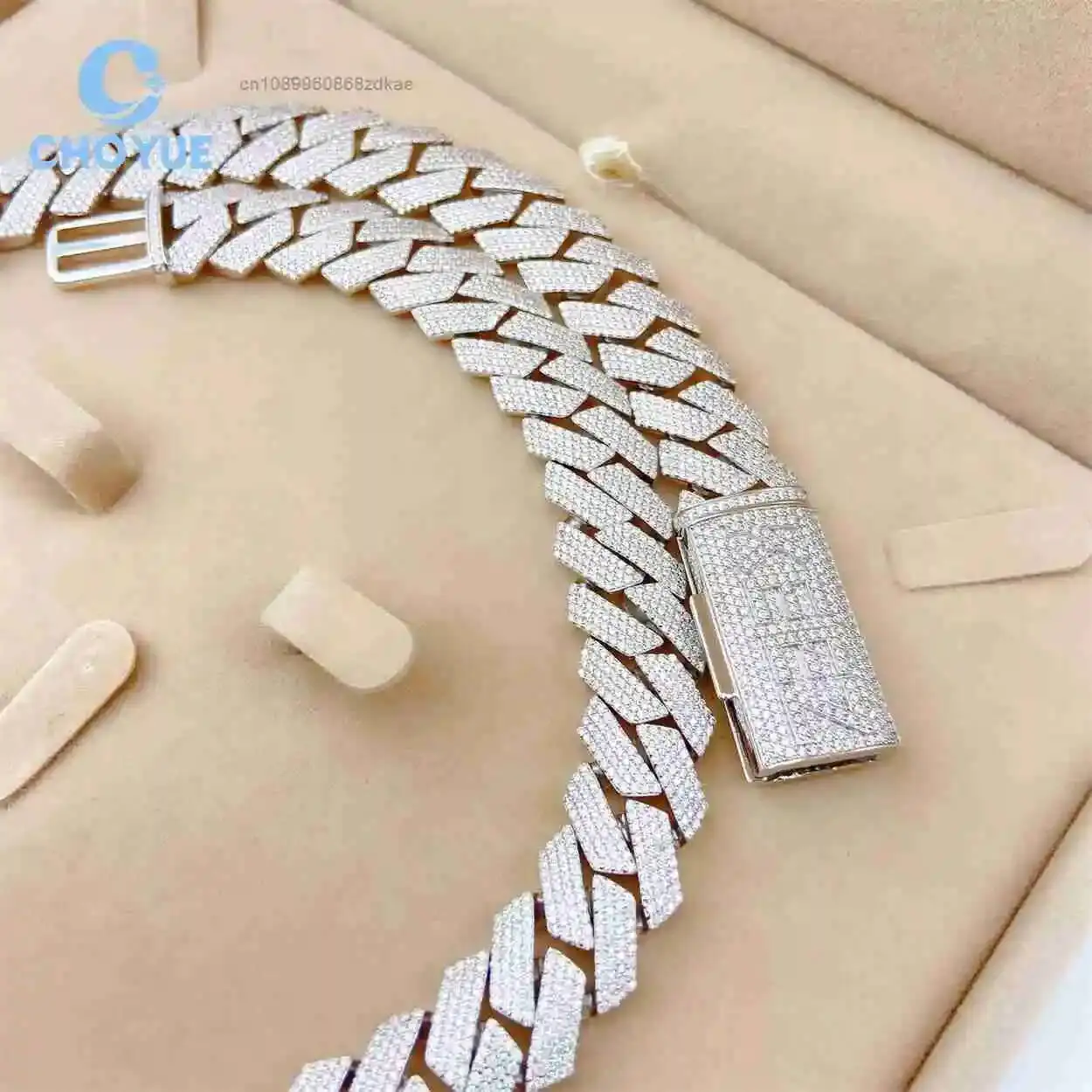 Fashion Hip Hop Style Trend 15MM Iced Out VVS Moissanite Diamond Cuban Link Chain 925 Sterling Silver Fine Jewelry Necklace..