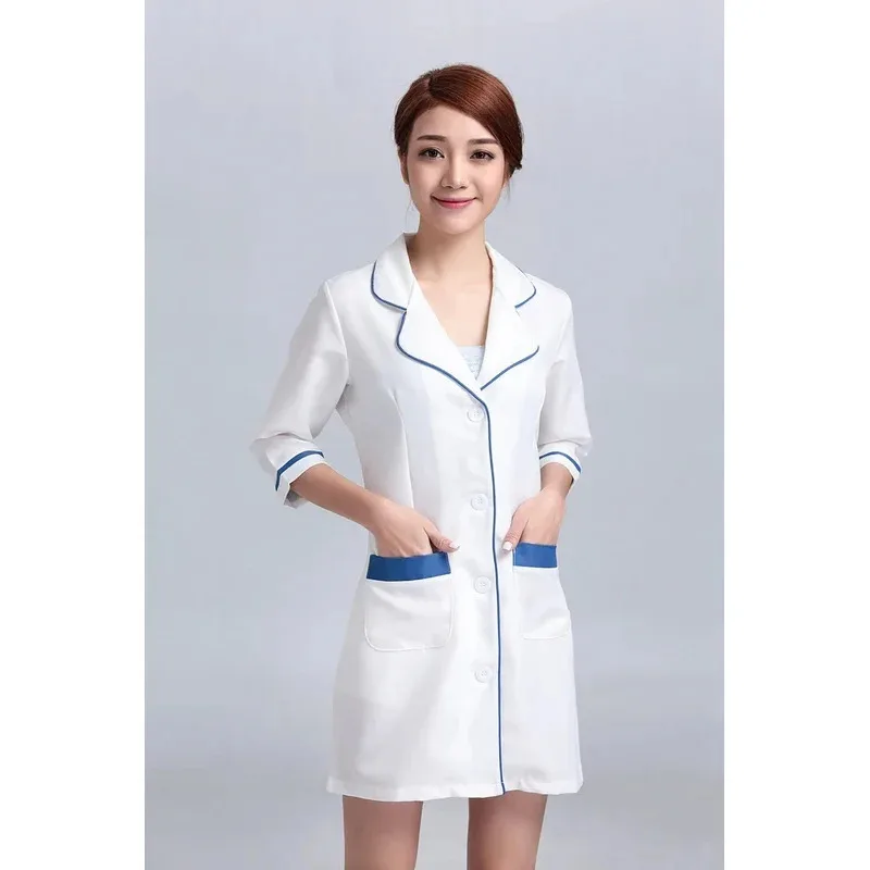 زي التمريض في المستشفى النسائي - مراجعة Medical Lab Gown وسعره