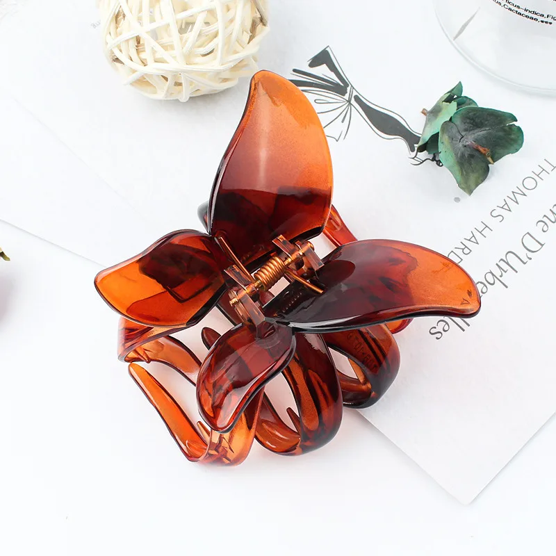 Grampo de cabelo borboleta fosco feminino coreano simples cor sólida moda requintado clipe de tubarão para meninas acessórios de estilo de cabelo