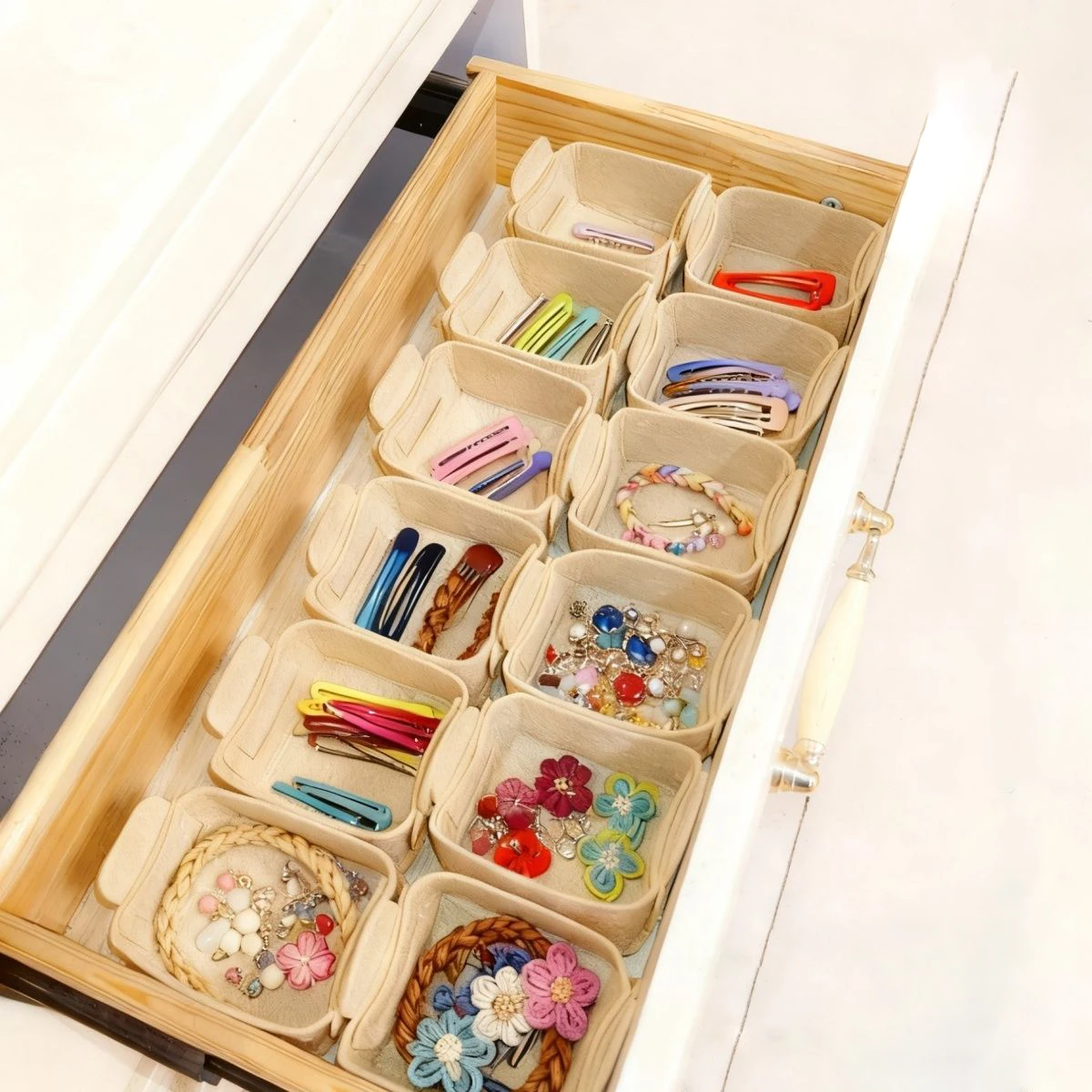 

Drawer Jewelry Compartment Storage Box Soft And Wear-resistant Thick Felt Storage Box Sorting Organizing Storage Boxes