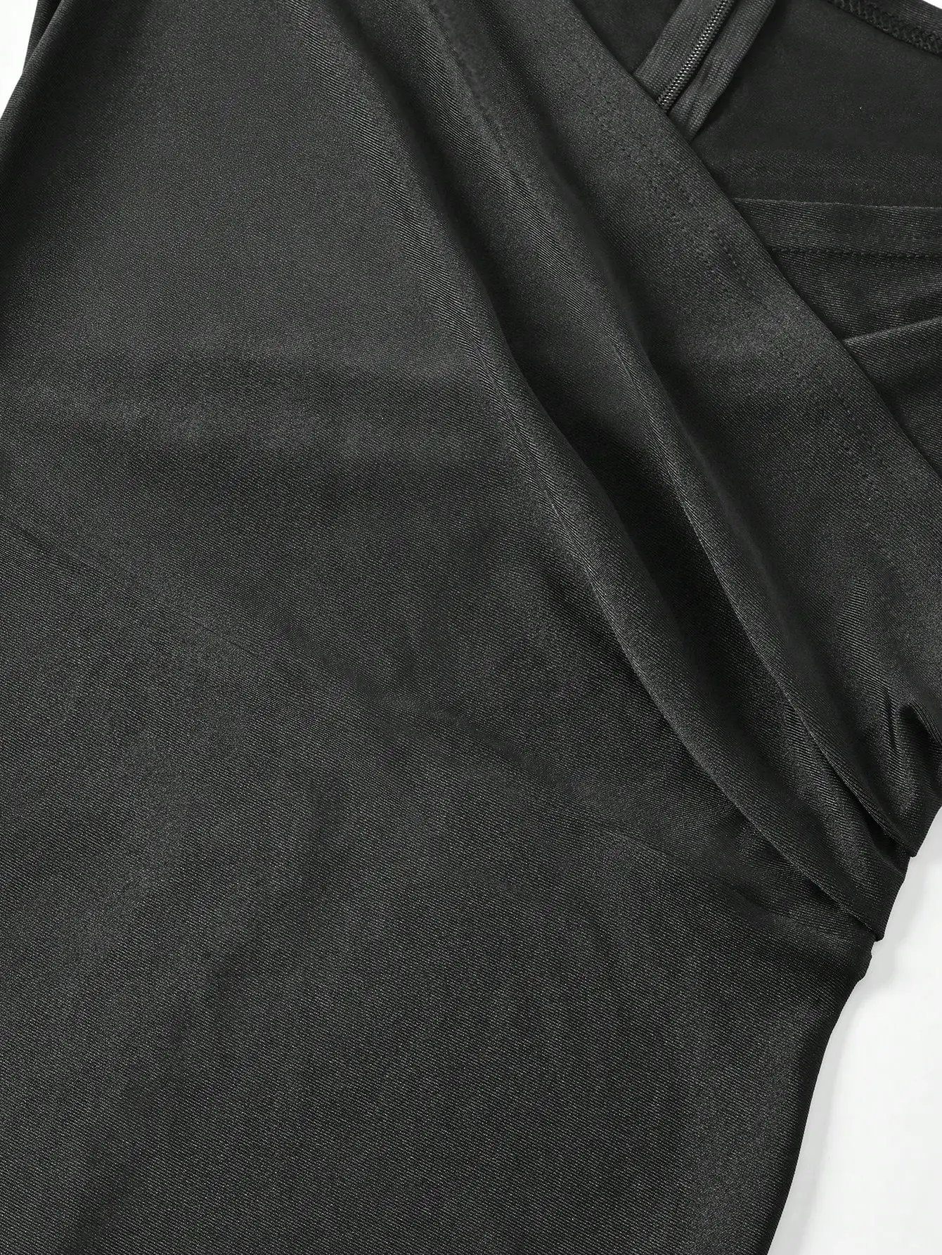 

Черное коктейльное платье с коротким рукавом и глубоким V-образным вырезом для женщин, облегающее вечернее платье для вечеринок