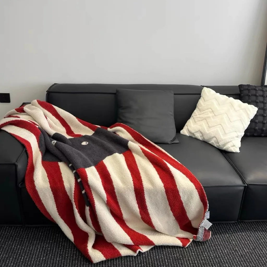 Black Elephant Red White Jacquard Blanket Thickened Warm Skin Friendly Air Condition Throw Multifunctional Sofa Decor Nap Cover