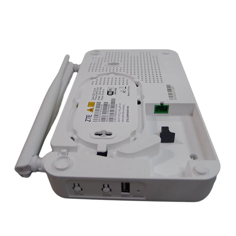 English version Z T E ZXHN F660 GPON ONT of 4GE LAN 5 DBI antennas