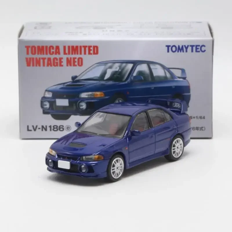 TOMYTEC 1:64 TLV N186e Lancer GSR Evolution IV مجموعة نماذج من السبائك الزرقاء عرض الهدايا