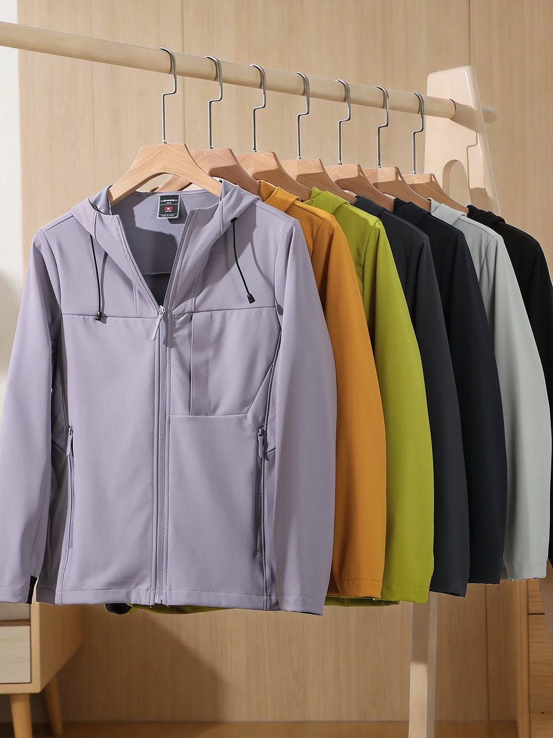 Outdoor Windproof Water-resistant 3D Tailored Hooded Jacket for Men And Women Spring Couple Casual Fashion Urban Style
