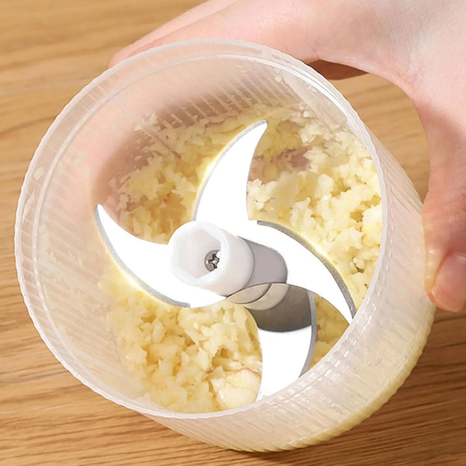 1 PCS Electric Garlic Chopper, Mini Portable Veggie Chopper Garlic Grinder Masher Onion Chopper, Rechargeable Cordless Food Processor & Food Chopper for Garlic Onion Ginger Chili Vegetables