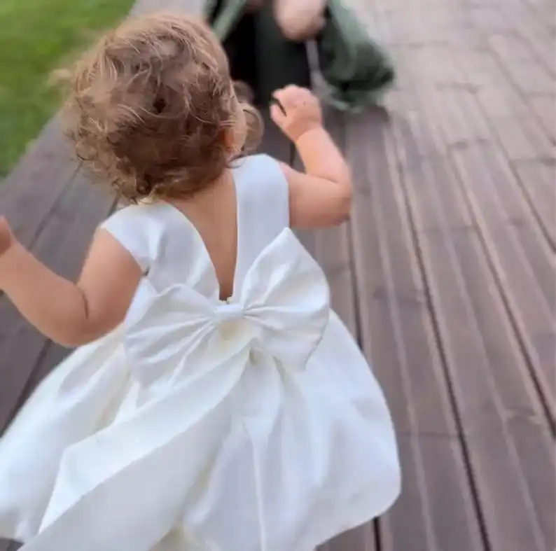 V-Back Knee Length Satin Big Bow Wedding Flower Girl Birthday Summer Fall Toddler Girl Baptism Communion Trendy Twirl Girl Dress