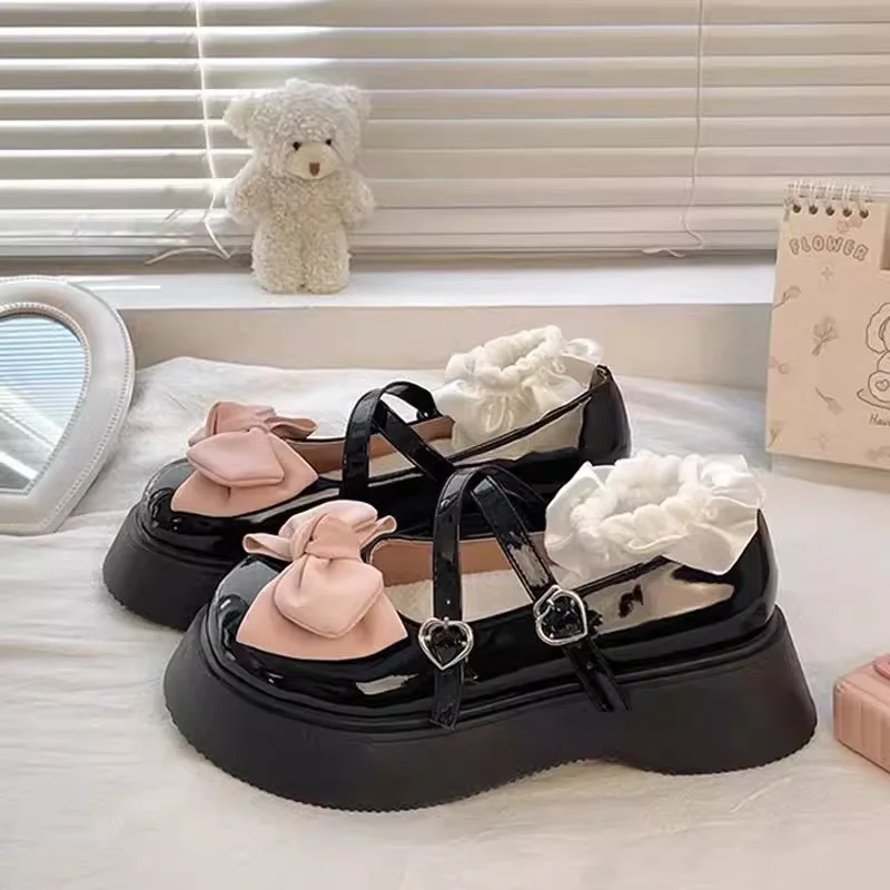 

2026 Spring New Lolita Style Girl Princess Shoes Simple Versatile Kids Leather Shoes Sweet Cute Girl Thick Soled Mary Jane Shoes