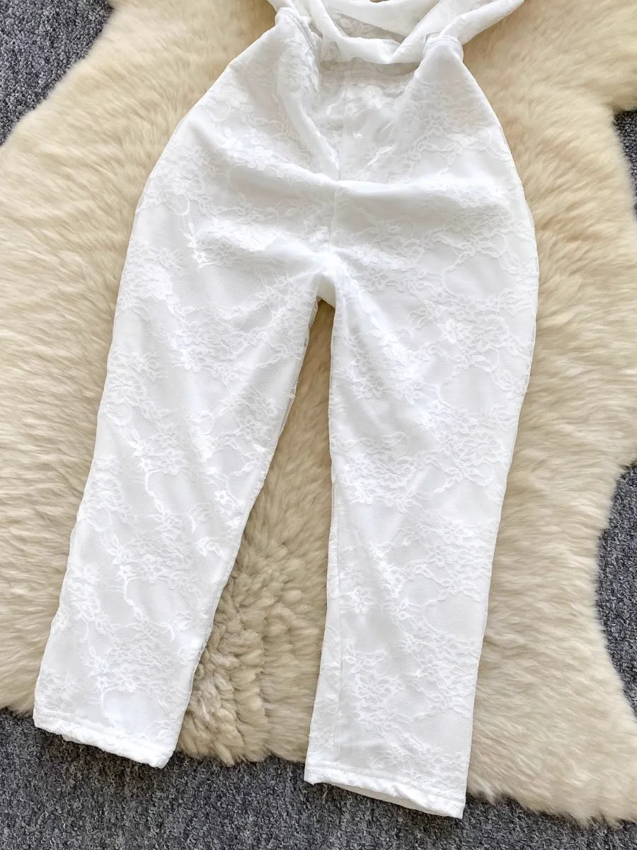Foamlina 2025 ฤดูร้อนสาวเซ็กซี่ร้อน Cowl คอ Halter สายคล้องลูกไม้กางเกง Jumpsuit ยุโรป High Street ร้อนผู้หญิง bodysuit
